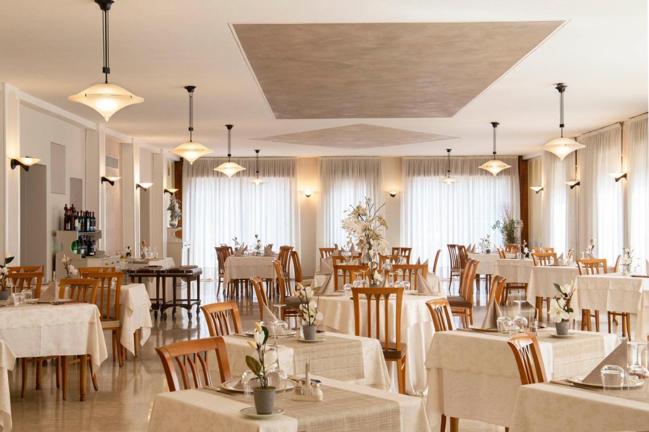 Albergo Milano Boario Terme Exterior foto